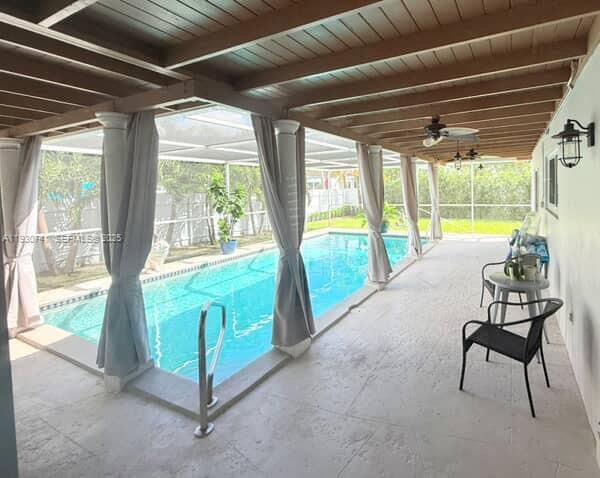 Building Photo - 7180 SW 11th St