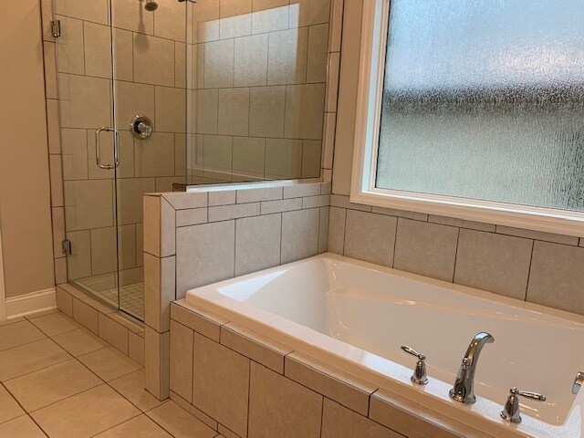 Building Photo - Lovely Newly Built Home Just Mins from Hun...