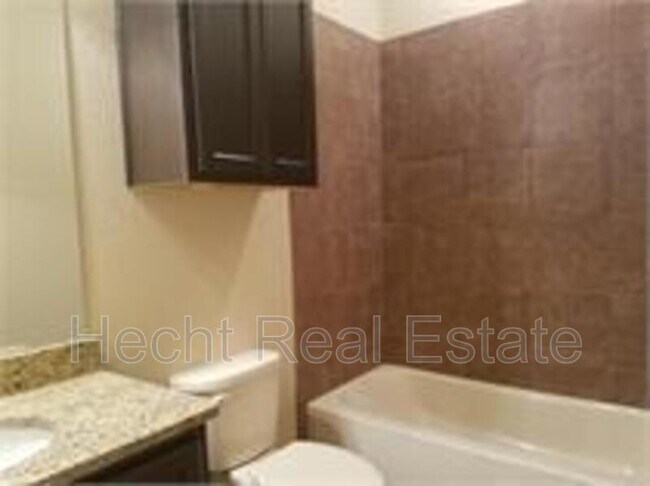 Building Photo - 181 Joanne Cv