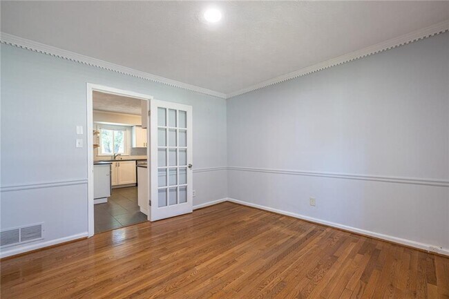 Building Photo - 5762 Fairfield Pl