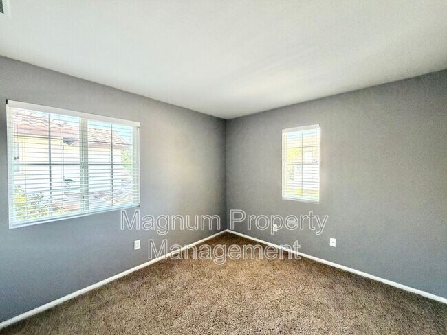 Building Photo - 33517 Cedar Creek Ln