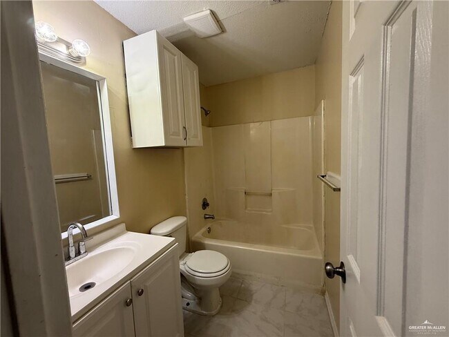 Building Photo - 6209 S Azul Ln