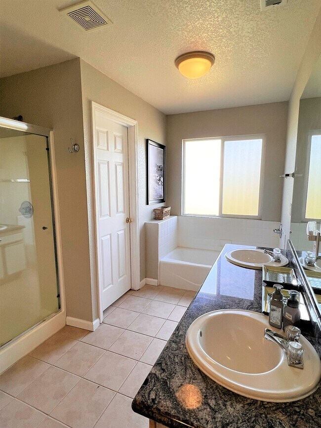 Building Photo - 4055 Flint Trail