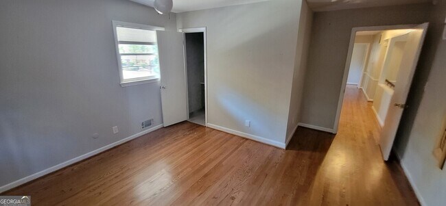 Building Photo - 1544 Bishop Hollow Run
