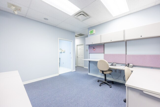 Building Photo - 305 Grady Rd