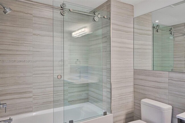 Building Photo - 301 Altara Ave