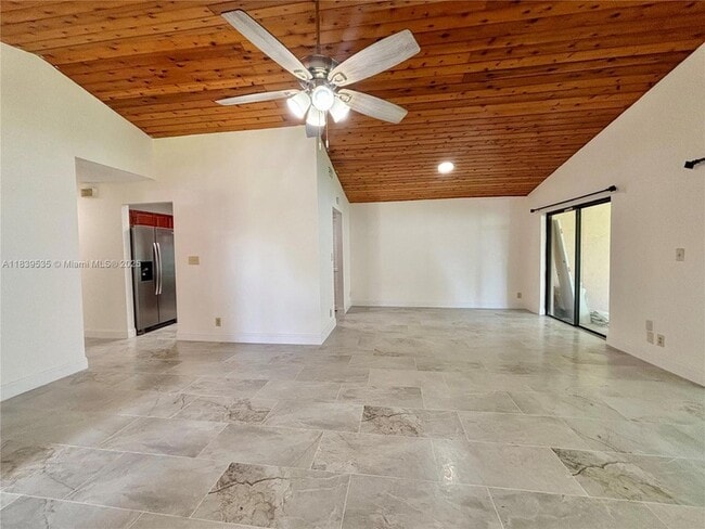 Building Photo - 11615 NW 23rd Ct