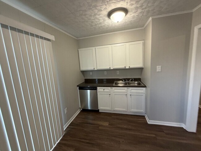 Building Photo - Welcome to your new home in Southaven, MS! HALF OFF FIRST MONTH RENT!!