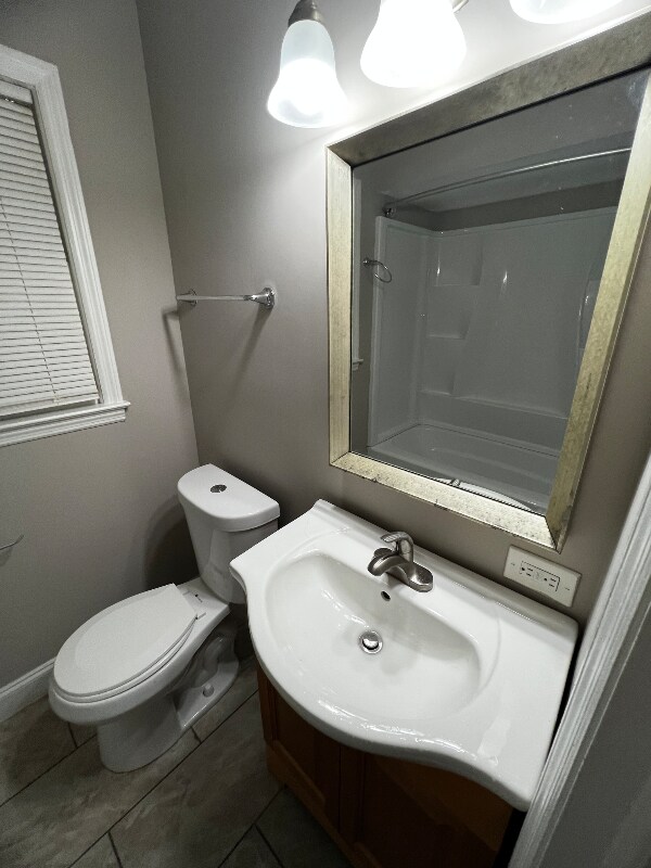 Building Photo - 4475 Pyburn St