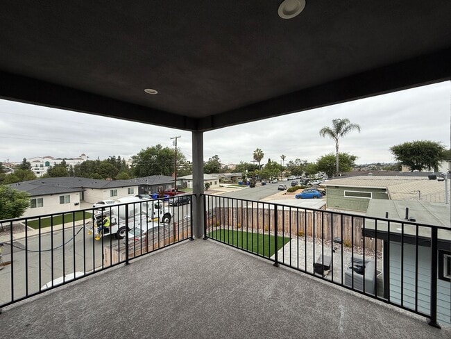 Building Photo - 5317-5319 West Falls VIew Dr.