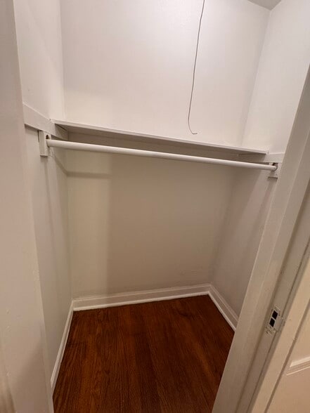 Closet bedroom 2 - 104 W Main St