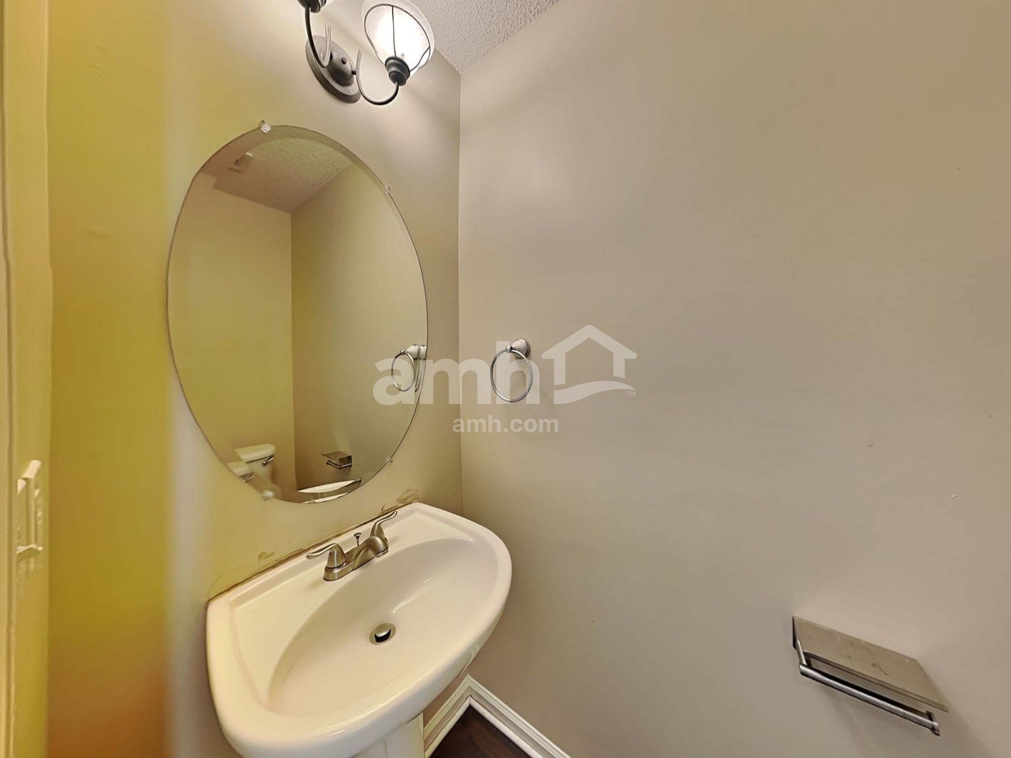 Building Photo - 241 Hunters Chase