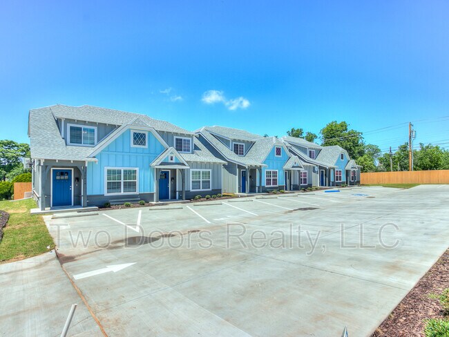 Building Photo - 2805 N Kentucky Ave