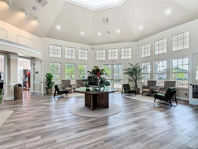 Building Photo - 2300 Butterfly Palm Way