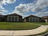 Building Photo - 3004 E Diamondhead Ave
