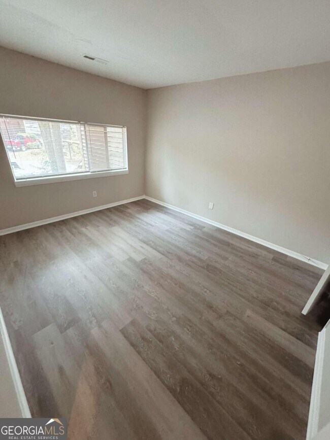 Building Photo - 2525 Terrace Trail