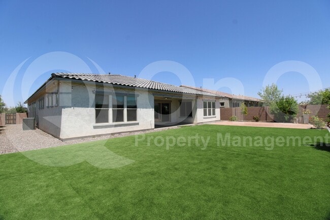 Building Photo - 10635 E Tumbleweed Ave