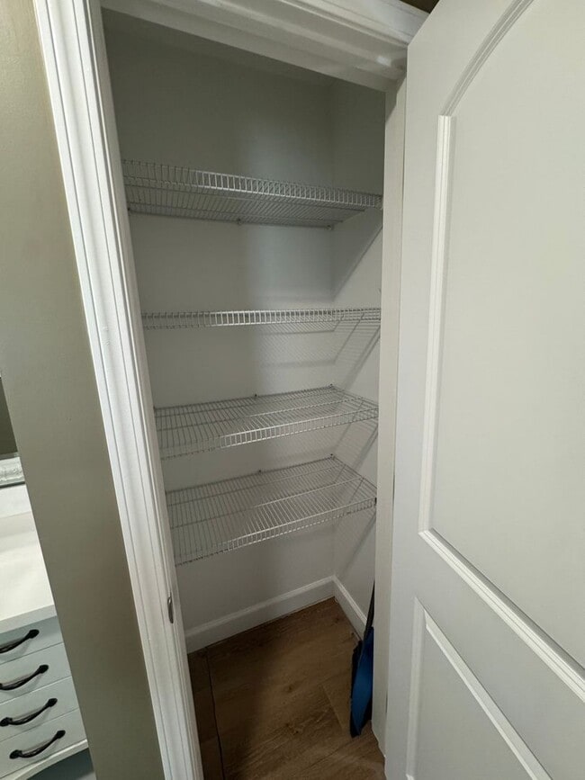Building Photo - 2265 Claremont Rd