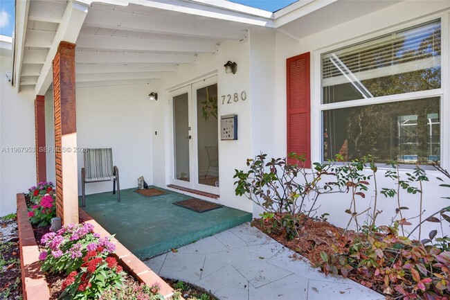 Building Photo - 7280 SW 128th St