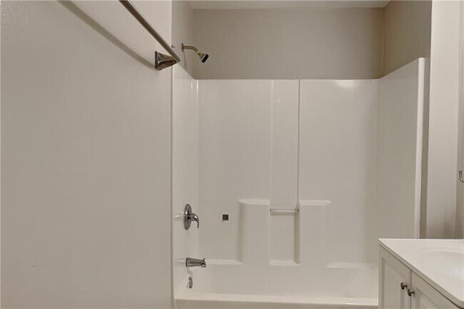 Building Photo - 1625 Sonya Dr