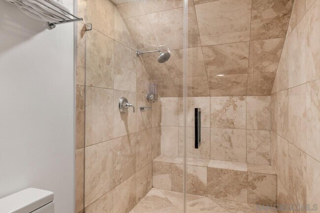 Building Photo - 6423 Caminito Aronimink