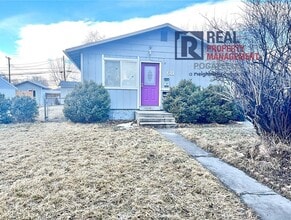 Building Photo - 611 N 11th Ave