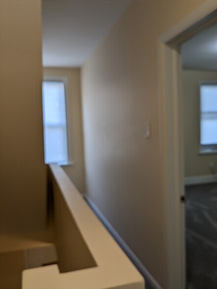 Building Photo - 535 Saint Joseph St