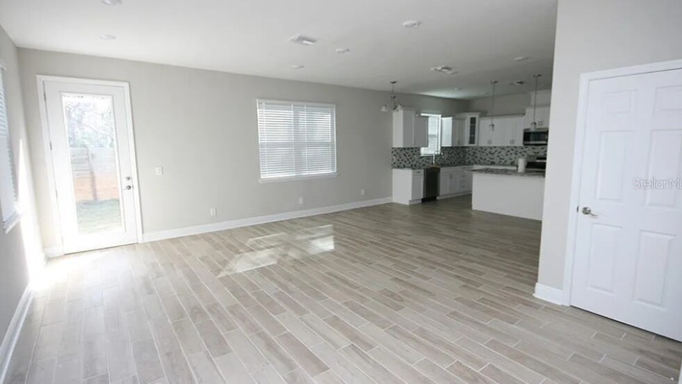 Building Photo - 4029 Forecast Dr