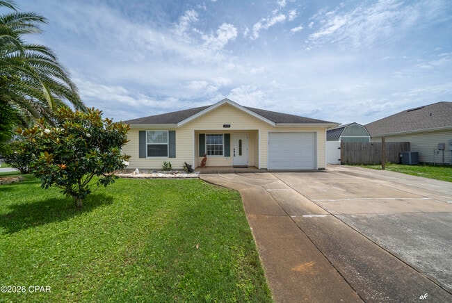 Building Photo - 420 Water Oak Cir