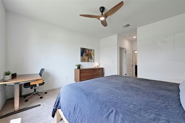 Building Photo - 8100 Mandela Bend
