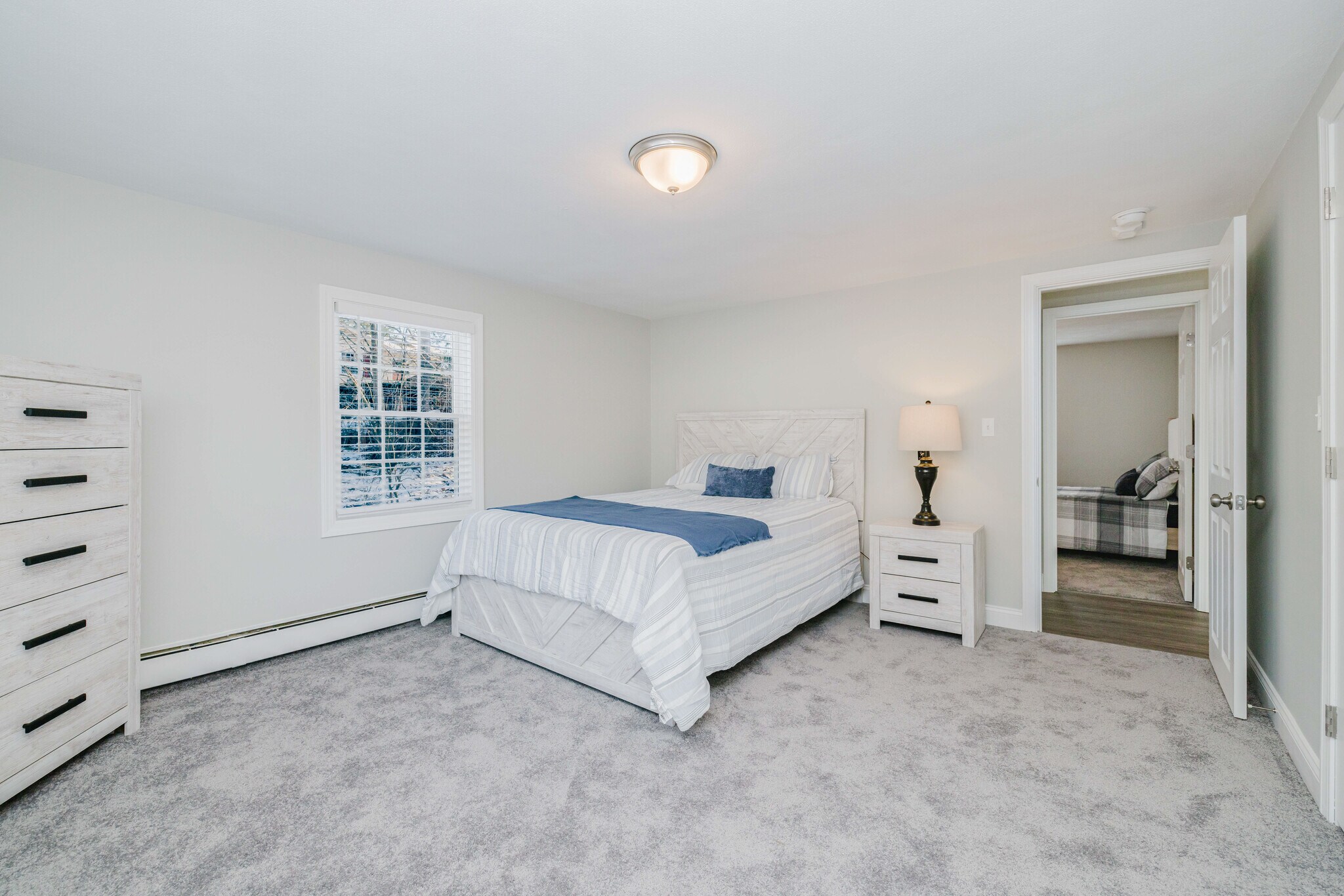 Building Photo - 484 Victory Hwy