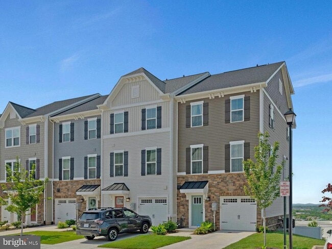 Building Photo - 46366 Mount Kellogg Ter