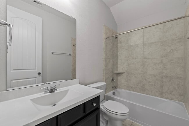 Building Photo - 3818 W Vicksburg Estates Dr