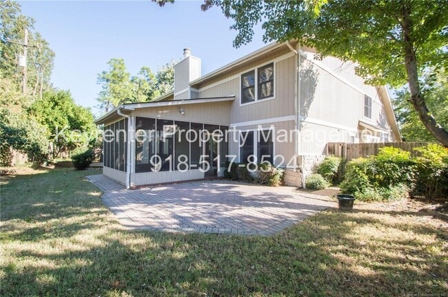 Building Photo - 4 Bed | 3 Bath in Central Tulsa!