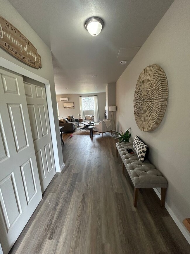 Building Photo - Beautifully Furnished Brand New 5 Bedroom ...