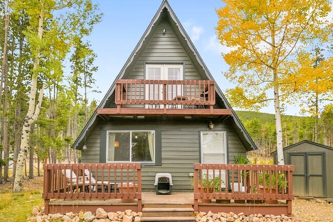 Building Photo - 130 Deer Rd