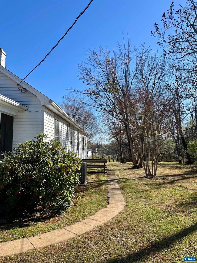 Building Photo - 1227 Blue Ridge Ave