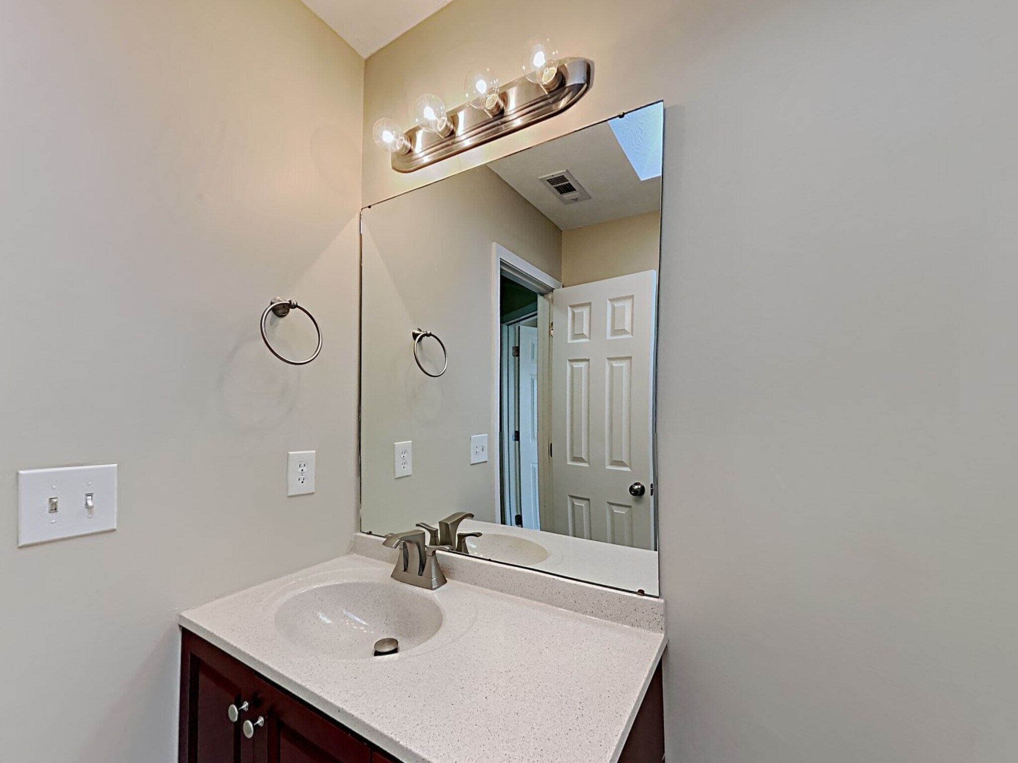 Building Photo - 1785 Summit Edge Cir