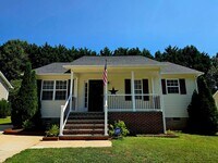 Building Photo - 217 Williamsgate Ct