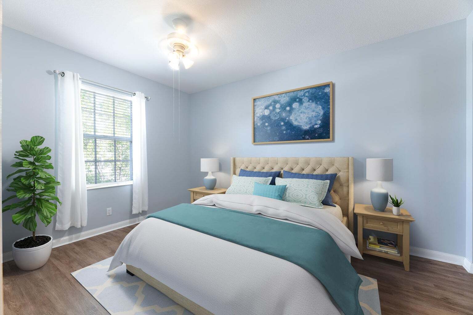 Building Photo - 340 Jacaranda Dr