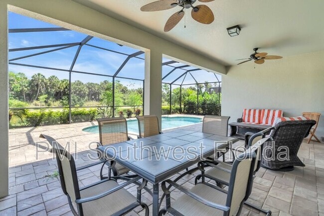 Building Photo - 2844 Esmeralda Dr