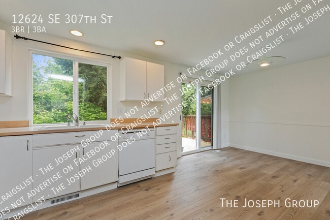 Building Photo - 12624 SE 307th St