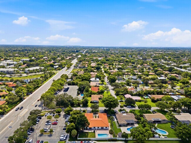 Building Photo - 3310 NW 90th Ave