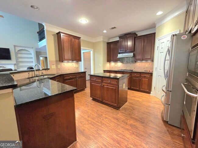 Building Photo - 1355 Magnolia Park Cir