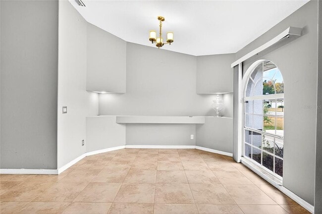 Building Photo - 7839 SW 63rd Ave Rd