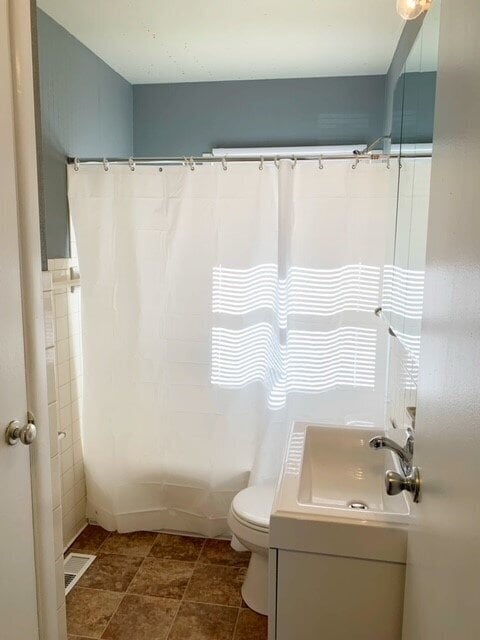 Building Photo - WEST SIDE 3BR RANCH HOME AVAILABLE NOW!