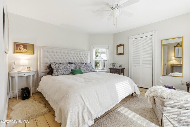 Building Photo - 74 Mt Hermon Way