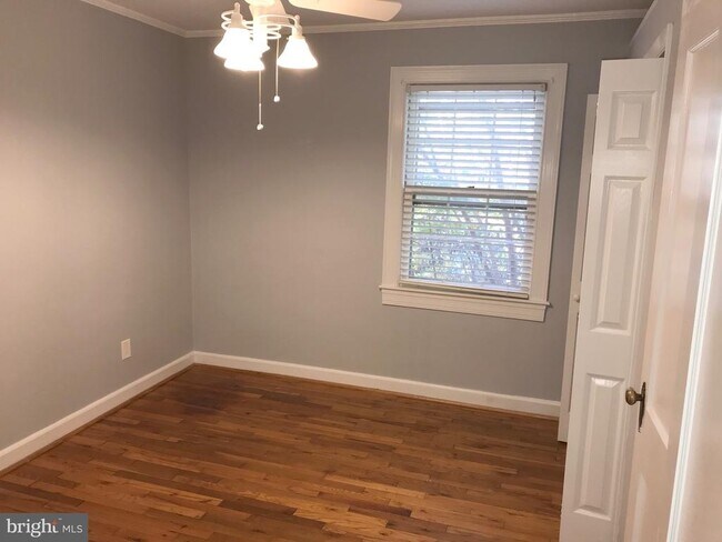 Building Photo - 2601 16th St S