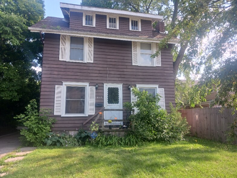 Primary Photo - 817 Bancroft Ct