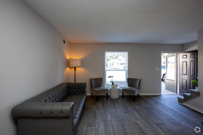 2BR, 1.5BA - 1,124SF - Vista Ridge Apartments